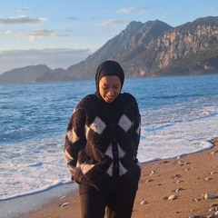 مُزيَّن زاهدة