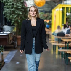 Sabrina Ama Comédienne Voix Off Professionnelle