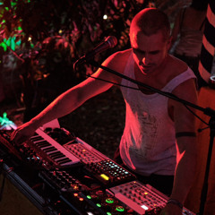 Flo Kola