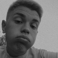 Назар Денисенко