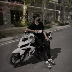 thái hoàng sốt mắm tỏi