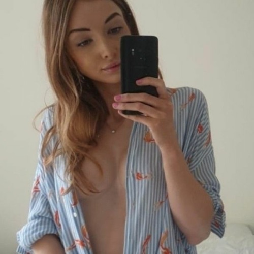Christina Hernandez’s avatar