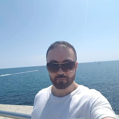 Arash Molki’s avatar