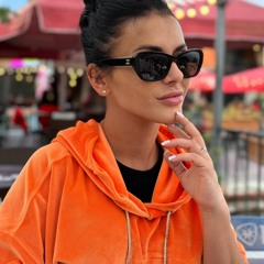 Изаура Полякова