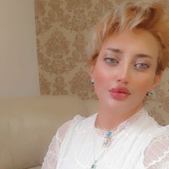 Queen of the ⚪ shadow