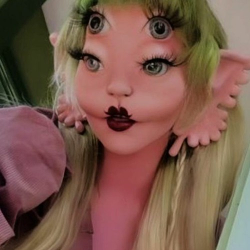 Melanie_Martinez_Stan’s avatar