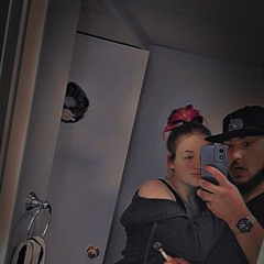 smoking 🚬 hot 🥵🔥 smoke a good bowl with me🪄