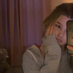 Niamh W