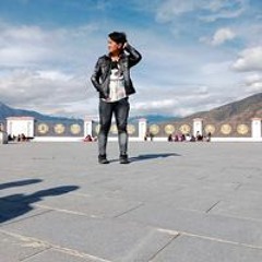 Yeshi Sangay