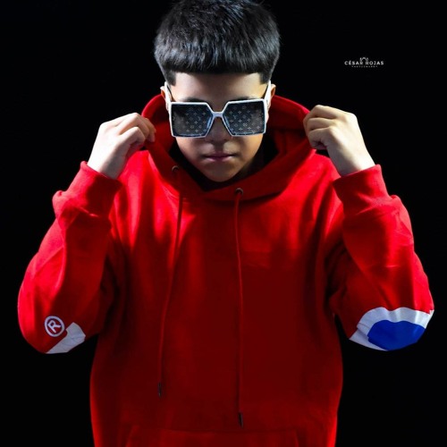 Stream Santiago Garcia music Listen to songs, albums, playlists for