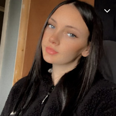 sapphire Holt