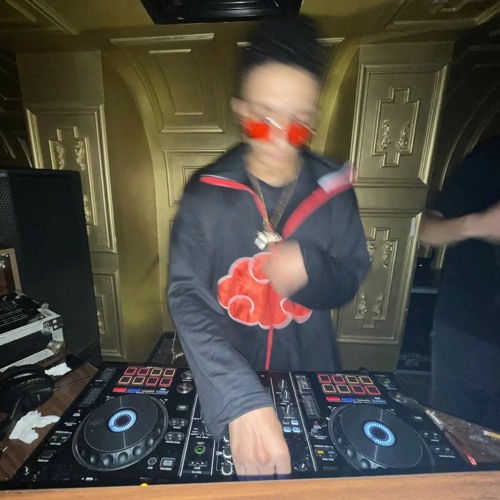 DJ ZOM-B’s avatar