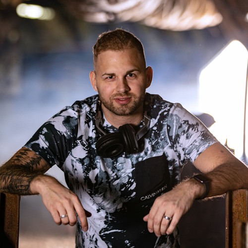 Stream ThomTree music | Listen to songs, albums, playlists for free on ...