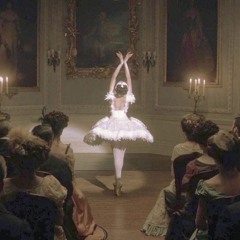 اِمْرَأَةٌ وَهْنَانَةٌ .