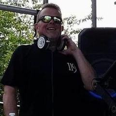 DJ George Pappas