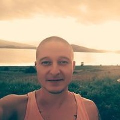 Александър Б.