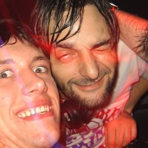 Gaiser_-_Live_@_Beatport_Pool_Party_[WMC_2007].mp3