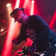 DJ FRACARI