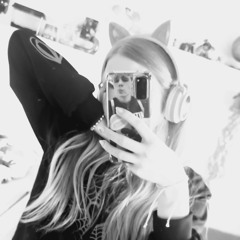 VIKT♡RIA