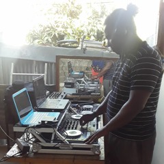 DEEJAY CPM 974