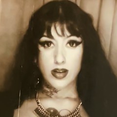 VICIOUS VAMPIRA