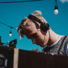 𝙇𝙤𝙬𝙧𝙚𝙚