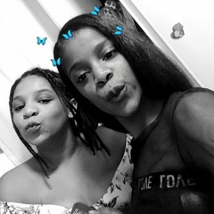 Nicolly Carolline