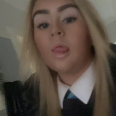 Ellie Burns
