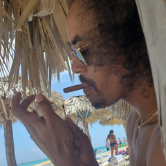 Famous JL (freeAMMO)