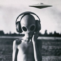 👽