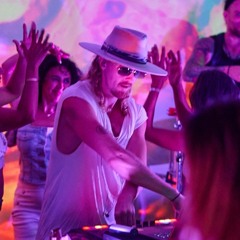 Jesse Buck | CACAOBOY