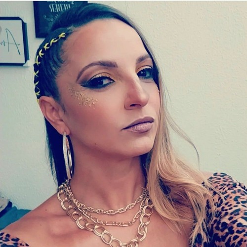 Aline Furtado’s avatar