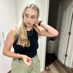 Becca Stern