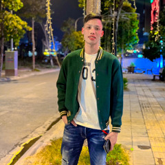 Hoàng Tee Nine