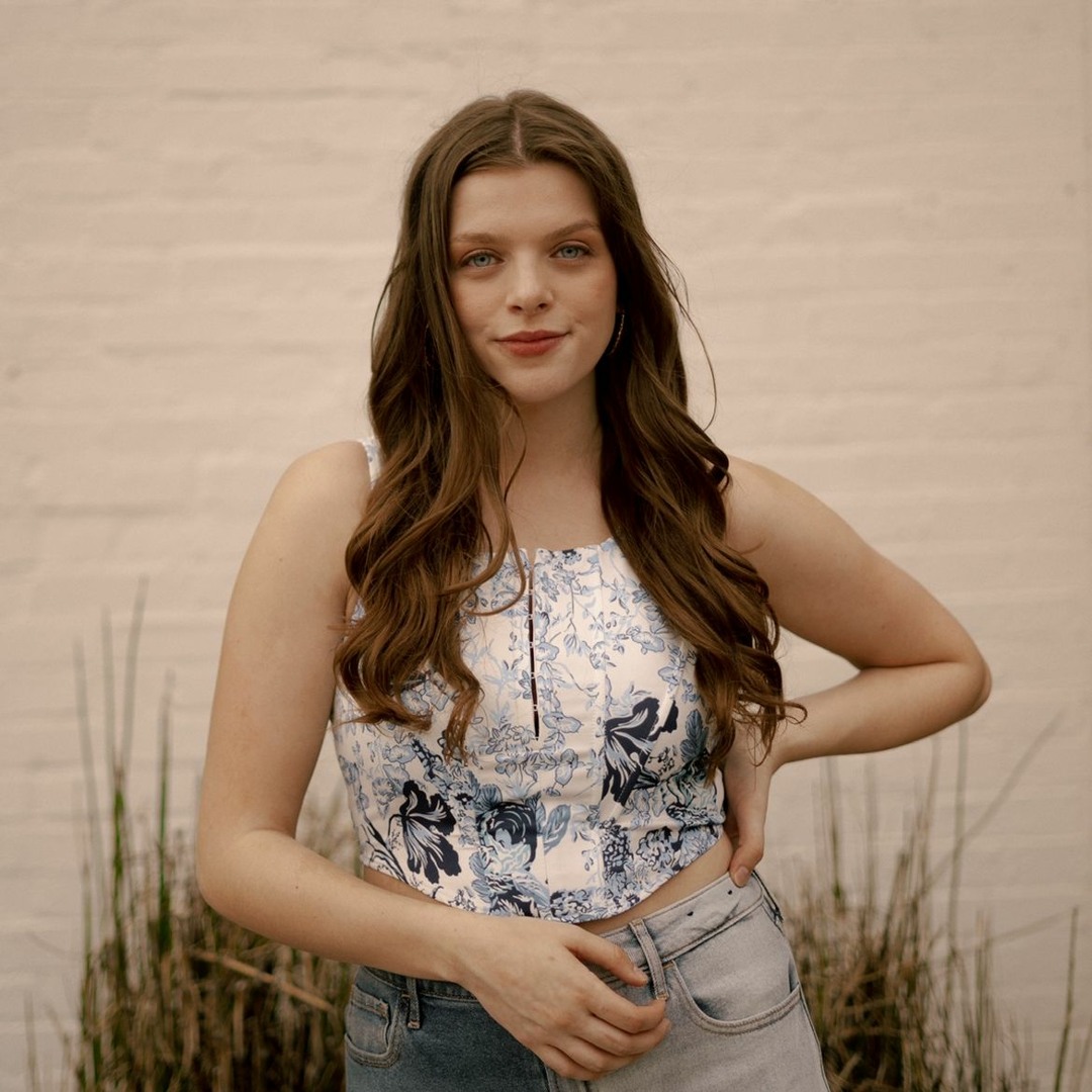 mikki♡ Mikki Zip | Spotify