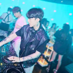 DJ YIYAN(KR)