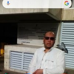 عادل حنفي