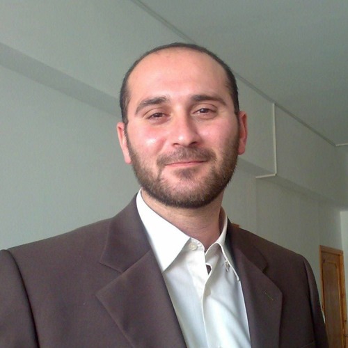 ما اجمل ان تحيا عمرا غالي وثمين