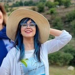 Azadeh_Yrb
