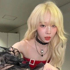 ✰