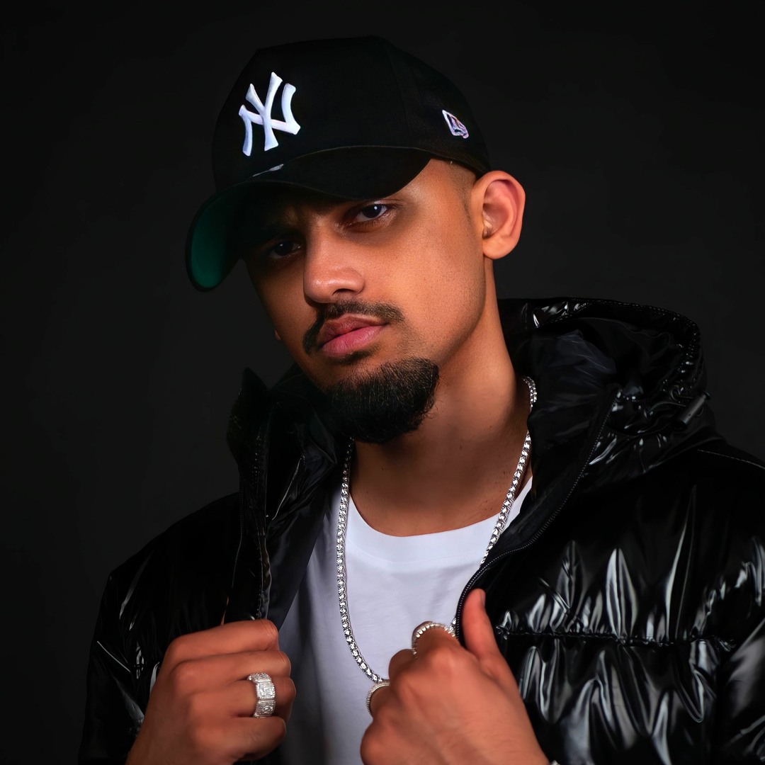 avatars-qJ93RYhvzETY8qAg-