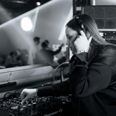 DJ NIN'S