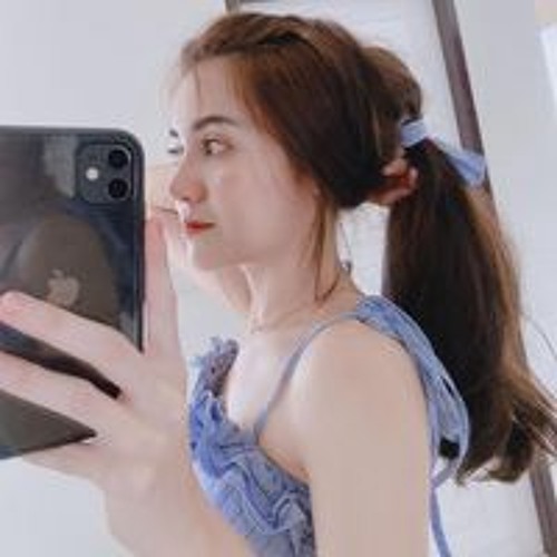 Anisa Zahra’s avatar