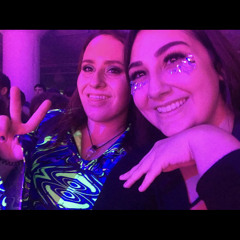 apolyyy
