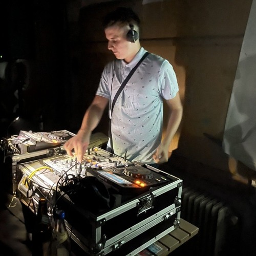 2022 SUMMER DNB MIX TO SIT IN THE SUN TO