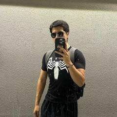 Max Alvarado