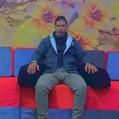 مصطفي خليفه