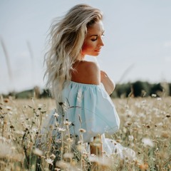 @pearlsandjeans