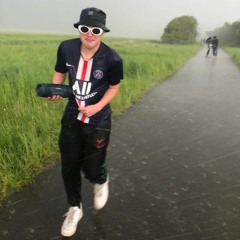 CJmitBrille