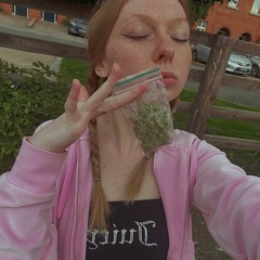 ♡ 𝔞𝔩𝔢𝔫𝔞 romanovna